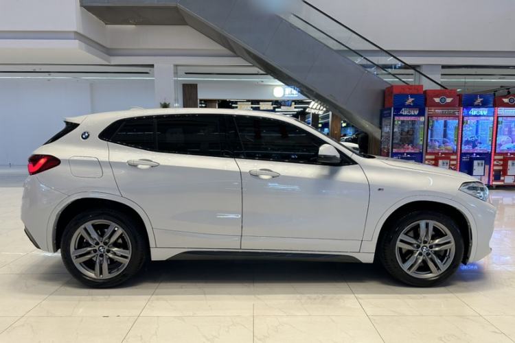 Used BMW X2 2021 sDrive25i Leading Model M Sport Package Exterior 4