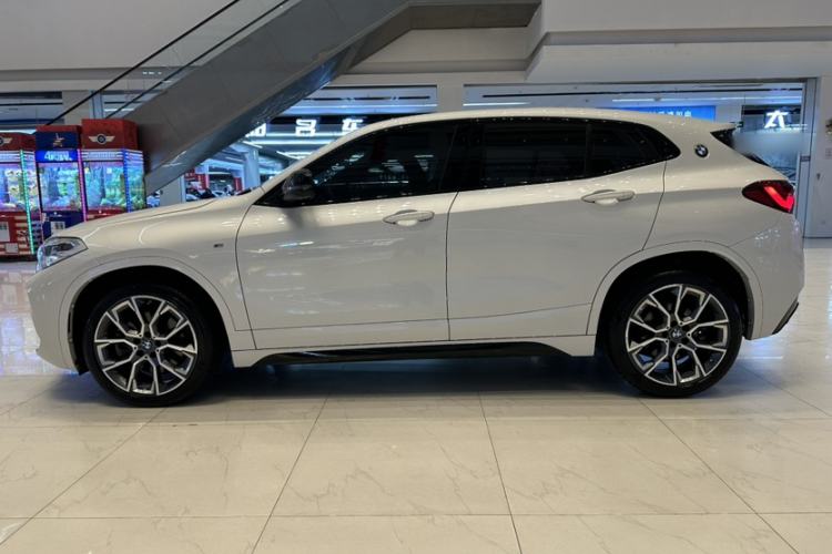 Used BMW X2 2021 Restyled sDrive25i Midnight Edition Exterior 5