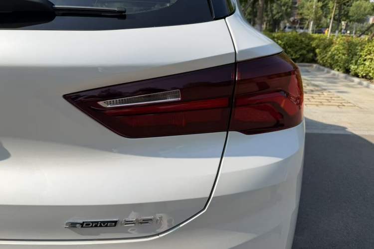 Used BMW X2 2021 sDrive25i Leading Model M Sport Package Exterior 8