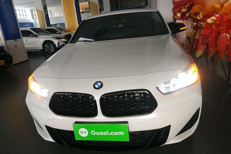 Used BMW X2 2021 Restyled sDrive25i Midnight Edition Front