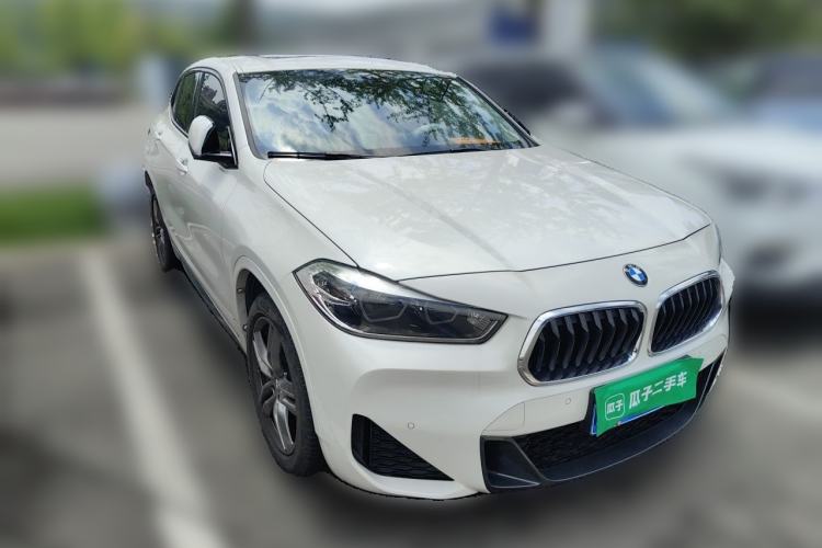 Used BMW X2 2021 sDrive25i M Sport Package Front Right 45 Deg