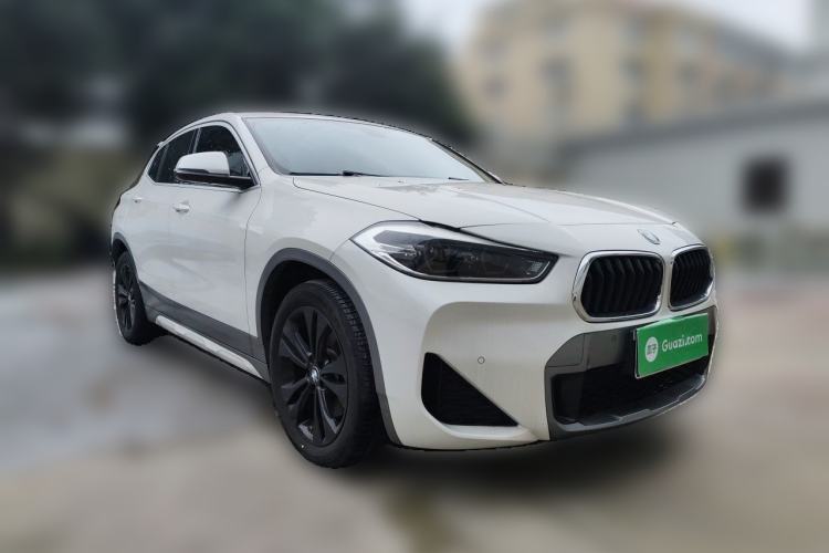 Used BMW X2 2021 Restyled sDrive25i M Sport Package Front Right 45 Deg