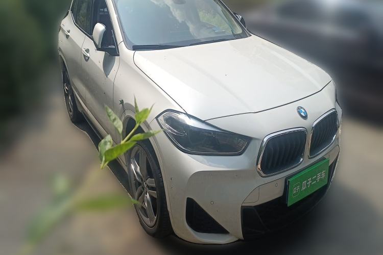 Used BMW X2 2021 Restyled sDrive25i M Sport Package Front Right 45 Deg