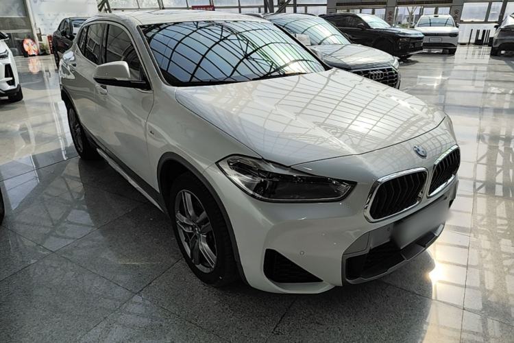 Used BMW X2 2021 sDrive25i Leading Model M Off-Road Package Front Right 45 Deg