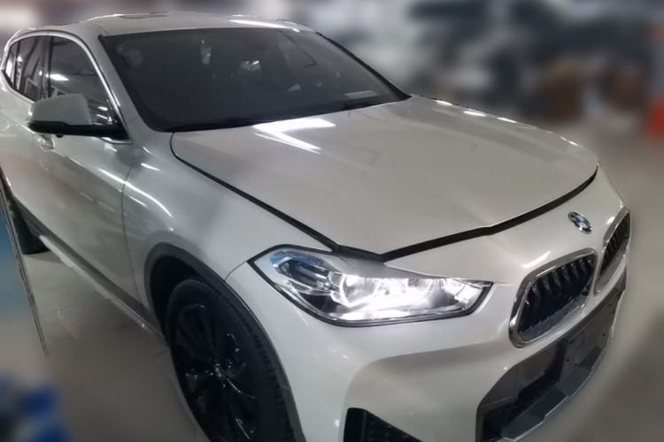 Used BMW X2 2021 sDrive25i Leading Model M Sport Package Front Right 45 Deg