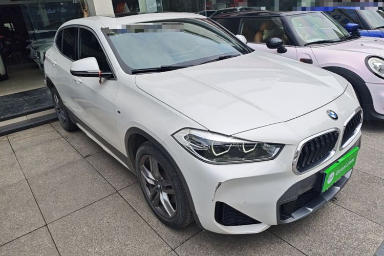 Used BMW X2 2021 sDrive25i Leading Model M Off-Road Package Front Right 45 Deg