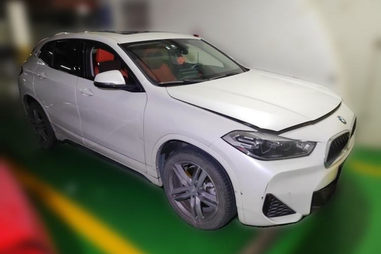 Used BMW X2 2021 sDrive25i Leading Model M Sport Package Front Right 45 Deg