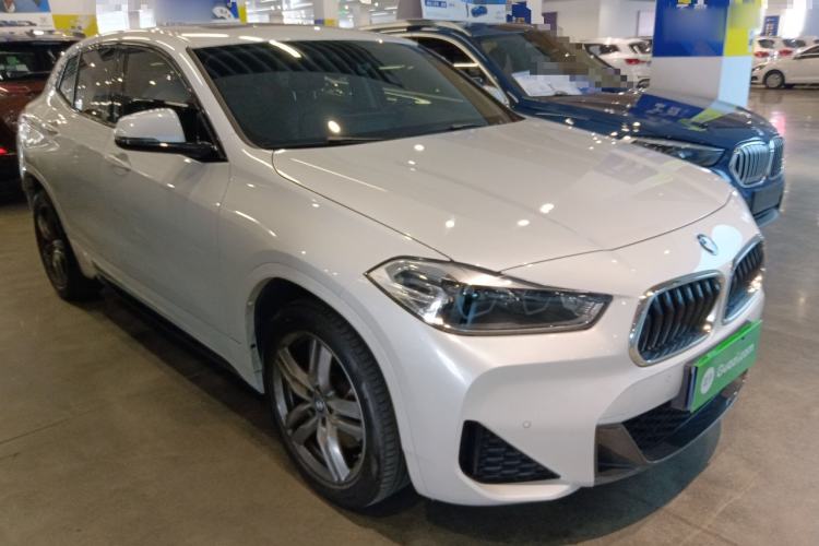 Used BMW X2 2021 sDrive25i M Sport Package Front Right 45 Deg