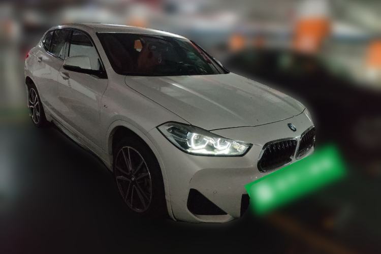 Used BMW X2 2021 xDrive25i M Sport Package Front Right 45 Deg