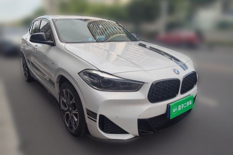 Used BMW X2 2021 Restyled sDrive25i Midnight Edition Front Right 45 Deg