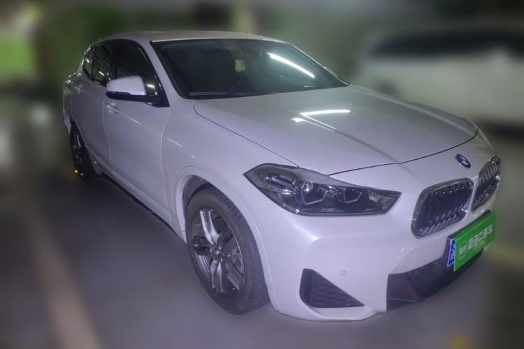Used BMW X2 2021 sDrive25i M Sport Package Front Right 45 Deg
