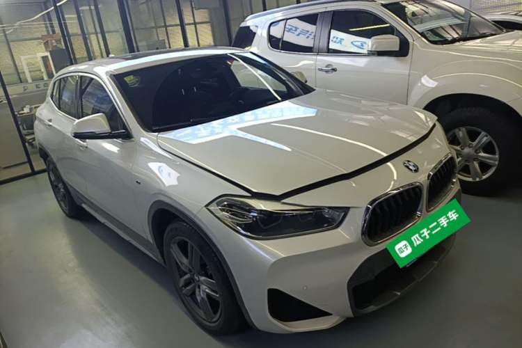 Used BMW X2 2021 sDrive25i Leading Model M Off-Road Package Front Right 45 Deg