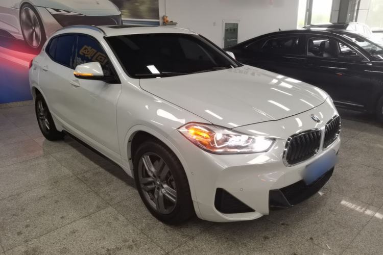 Used BMW X2 2021 sDrive25i M Sport Package Front Right 45 Deg