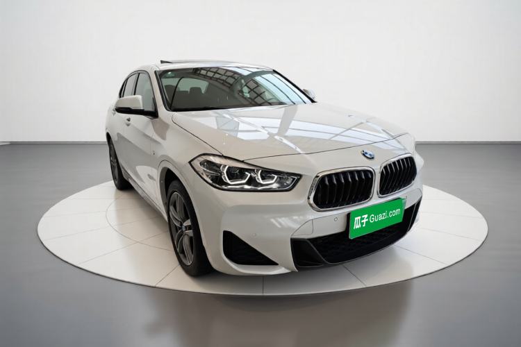 Used BMW X2 2021 sDrive25i M Sport Package Front Right 45 Deg