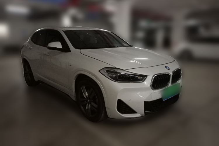 Used BMW X2 2021 sDrive25i Leading Model M Sport Package Front Right 45 Deg