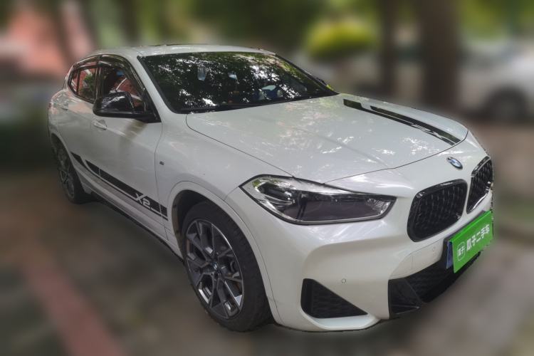 Used BMW X2 2021 sDrive25i M Sport Package Front Right 45 Deg
