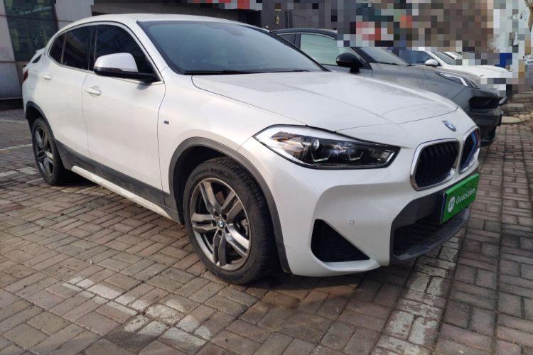 Used BMW X2 2021 sDrive25i Leading Model M Off-Road Package Front Right 45 Deg