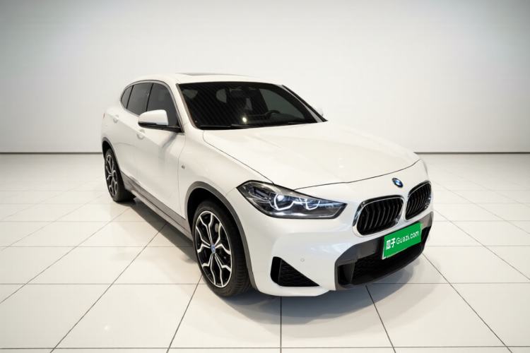 Used BMW X2 2021 sDrive25i Luxury M Sport Package Front Right 45 Deg
