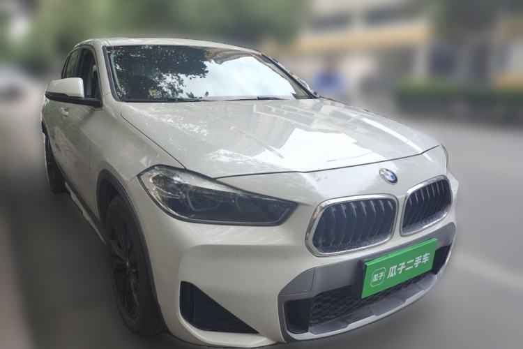 Used BMW X2 2021 sDrive20i M Sport Package Front Right 45 Deg