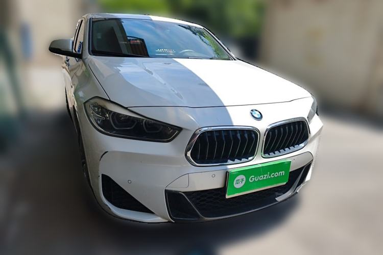 Used BMW X2 2021 sDrive25i Leading Model M Sport Package Front Right 45 Deg
