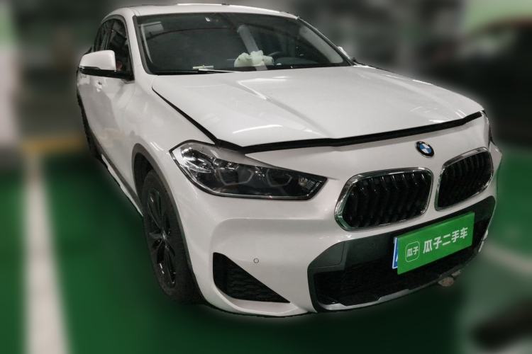 Used BMW X2 2021 sDrive25i Leading Model M Off-Road Package Front Right 45 Deg