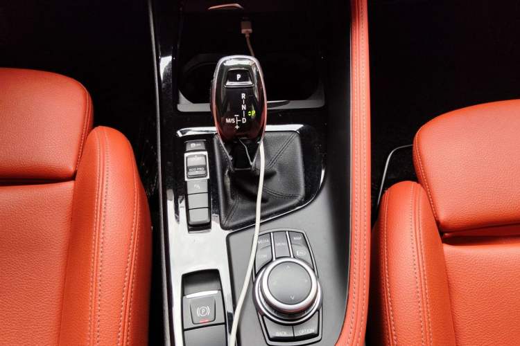 Used BMW X2 2021 sDrive25i Midnight Edition Gear Lever