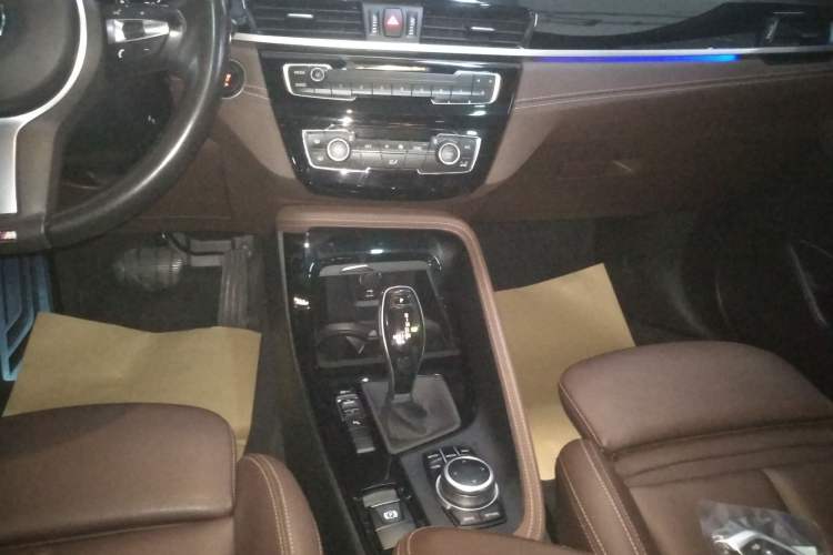 Used BMW X2 2021 sDrive25i Leading Model M Sport Package Gear Lever