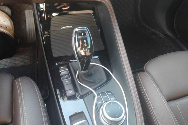 Used BMW X2 2021 xDrive25i M Sport Package Gear Lever