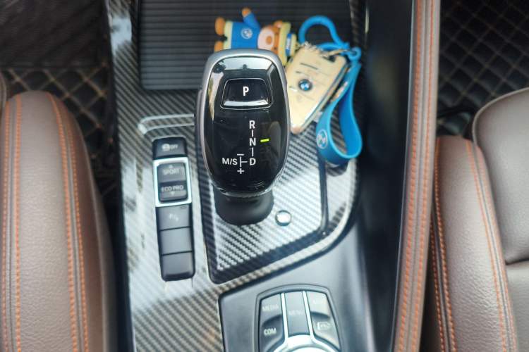Used BMW X2 2021 sDrive25i Midnight Edition Gear Lever
