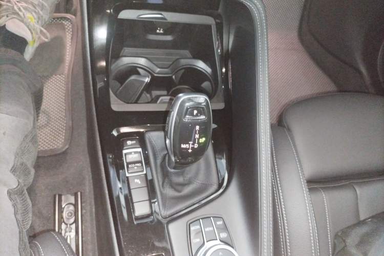 Used BMW X2 2021 sDrive25i Luxury Model with M Sport Package Gear Lever
