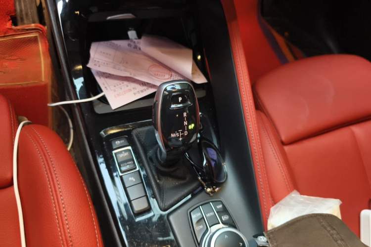 Used BMW X2 2021 sDrive25i Midnight Edition Gear Lever