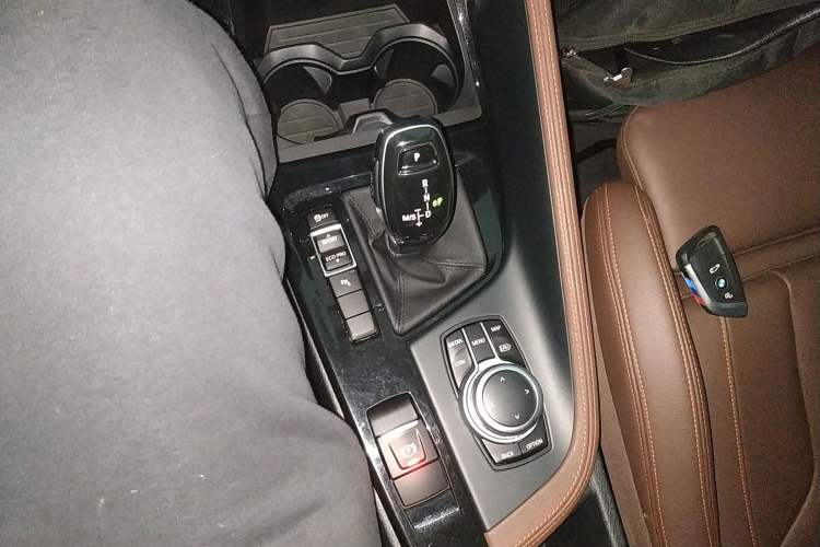 Used BMW X2 2021 Restyled sDrive25i Midnight Edition Gear Lever