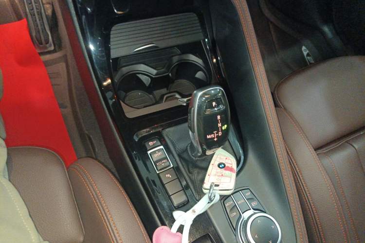 Used BMW X2 2021 sDrive25i Midnight Edition Gear Lever