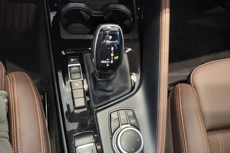 Used BMW X2 2021 Restyled sDrive25i Midnight Edition Gear Lever