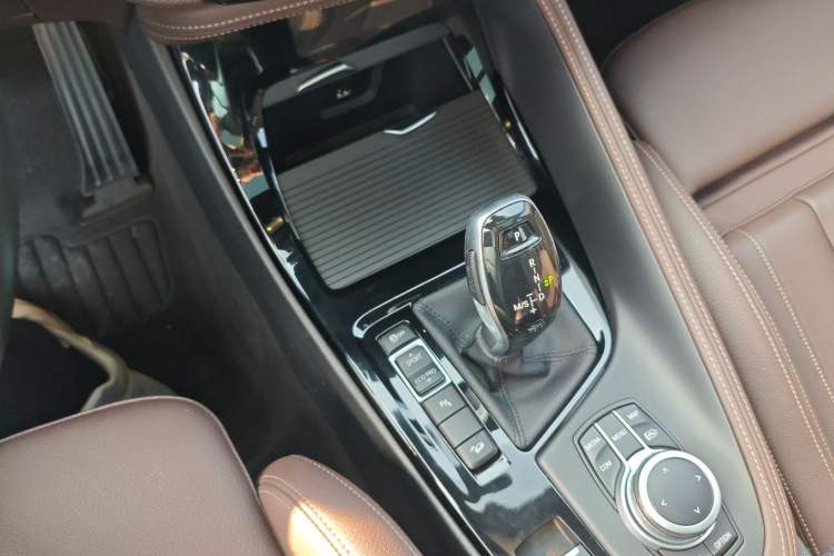 Used BMW X2 2021 xDrive25i M Sport Package Gear Lever