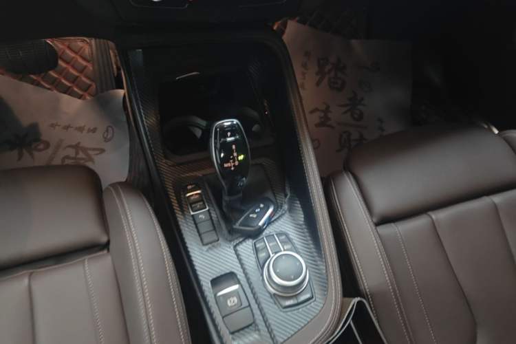 Used BMW X2 2021 sDrive25i Luxury Model with M Sport Package Gear Lever