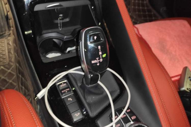 Used BMW X2 2021 xDrive25i M Sport Package Gear Lever
