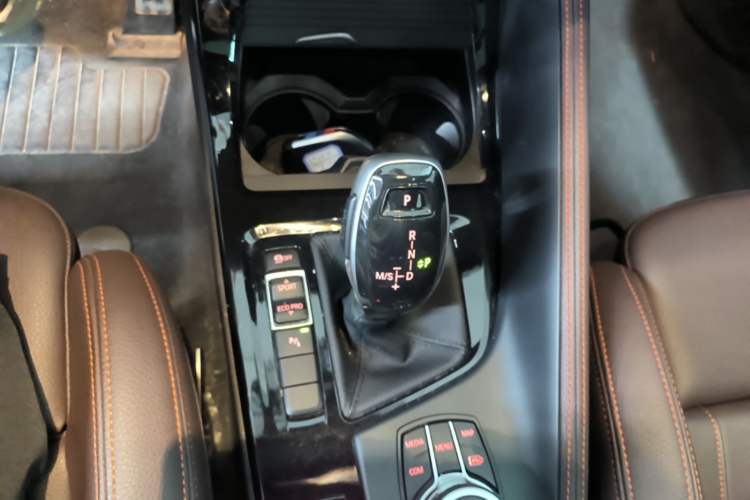 Used BMW X2 2021 Restyled sDrive25i Midnight Edition Gear Lever