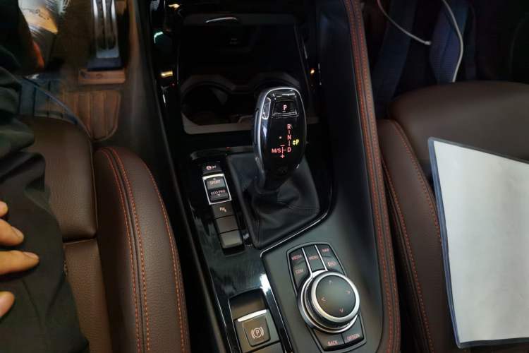 Used BMW X2 2021 Restyled sDrive25i Midnight Edition Gear Lever
