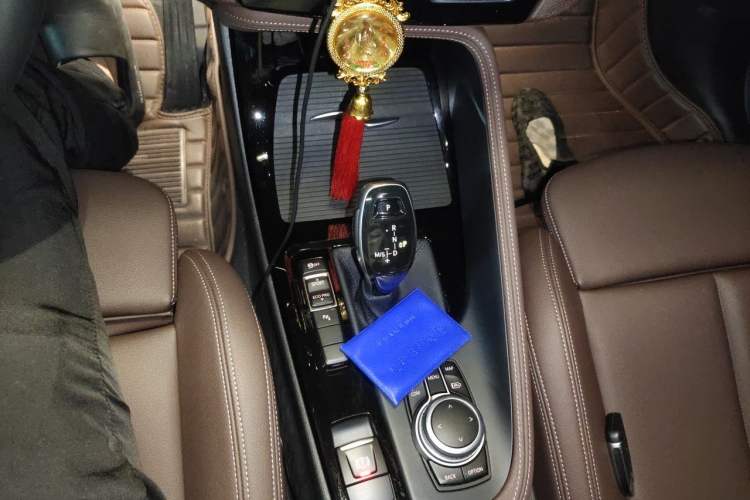 Used BMW X2 2021 Restyled sDrive25i M Sport Package Gear Lever