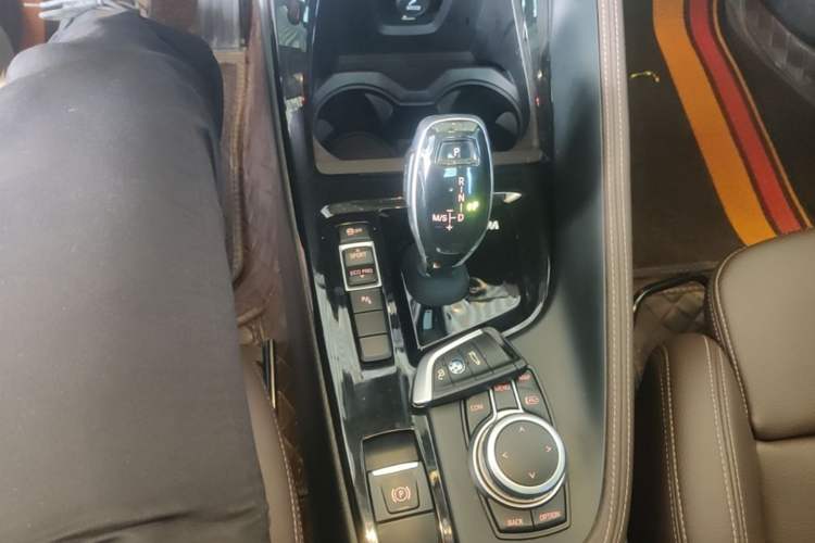 Used BMW X2 2021 Restyled sDrive25i M Sport Package Gear Lever