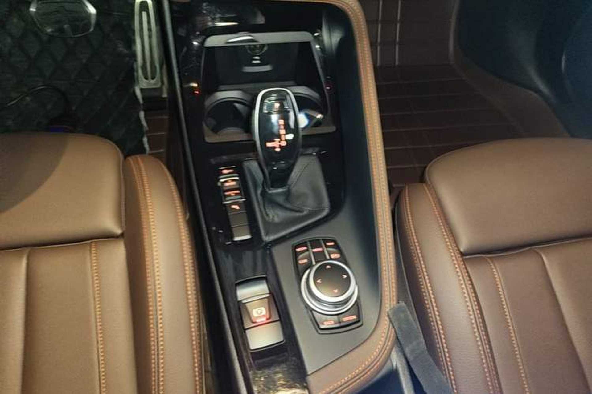 Used BMW X2 2021 Restyled sDrive25i Midnight Edition Gear Lever