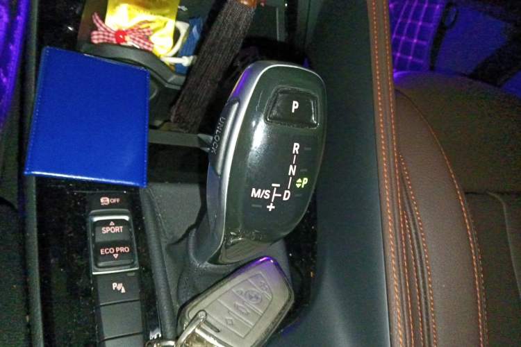 Used BMW X2 2021 Restyled sDrive25i Midnight Edition Gear Lever