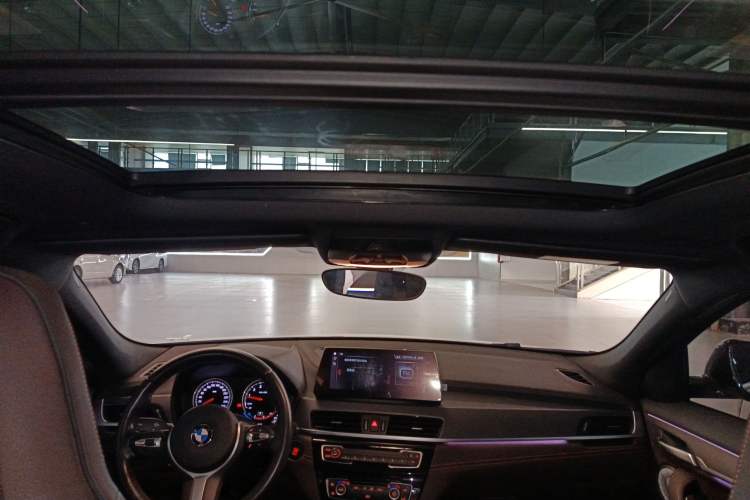 Used BMW X2 2021 Restyled sDrive25i Sharp Edition Headliner