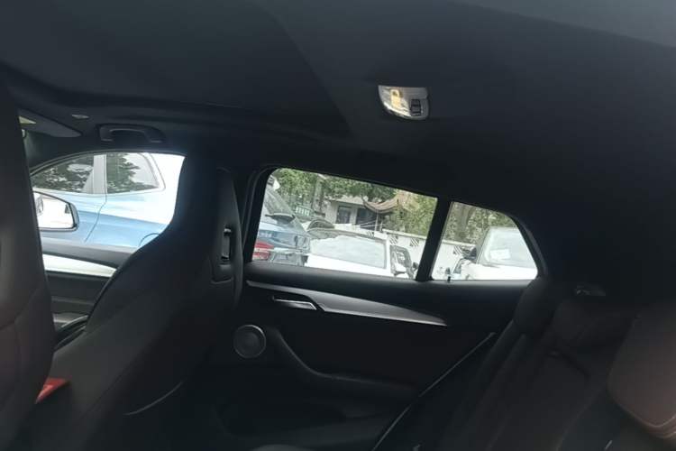 Used BMW X2 2021 Updated xDrive25i Midnight Edition Headliner