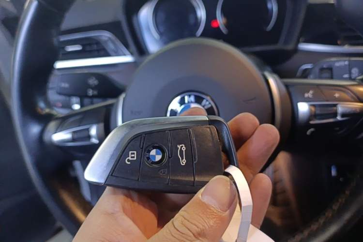 Used BMW X2 2021 sDrive25i Leading Model M Off-Road Package Interior 1