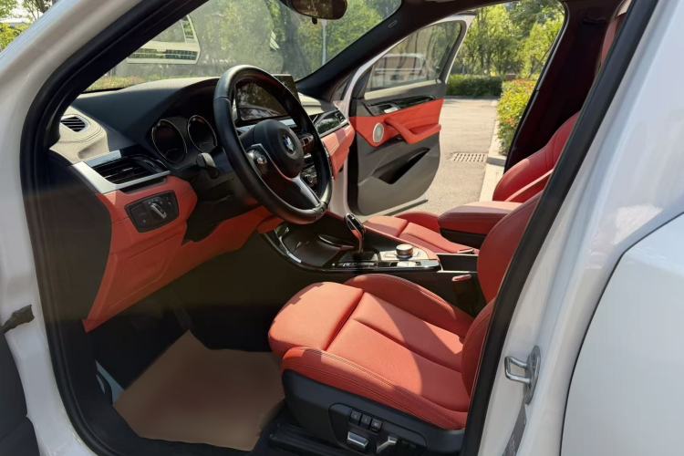 Used BMW X2 2021 sDrive25i Leading Model M Sport Package Interior 1