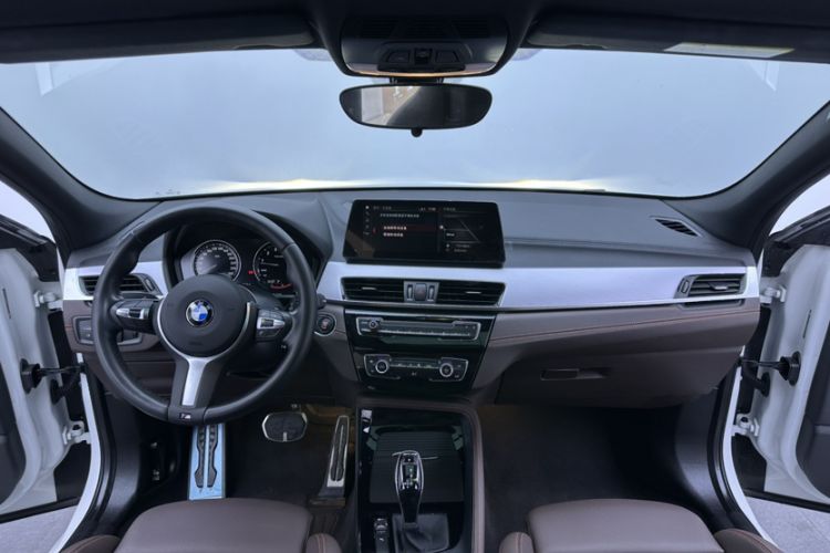 Used BMW X2 2021 Restyled sDrive25i Midnight Edition Interior 10