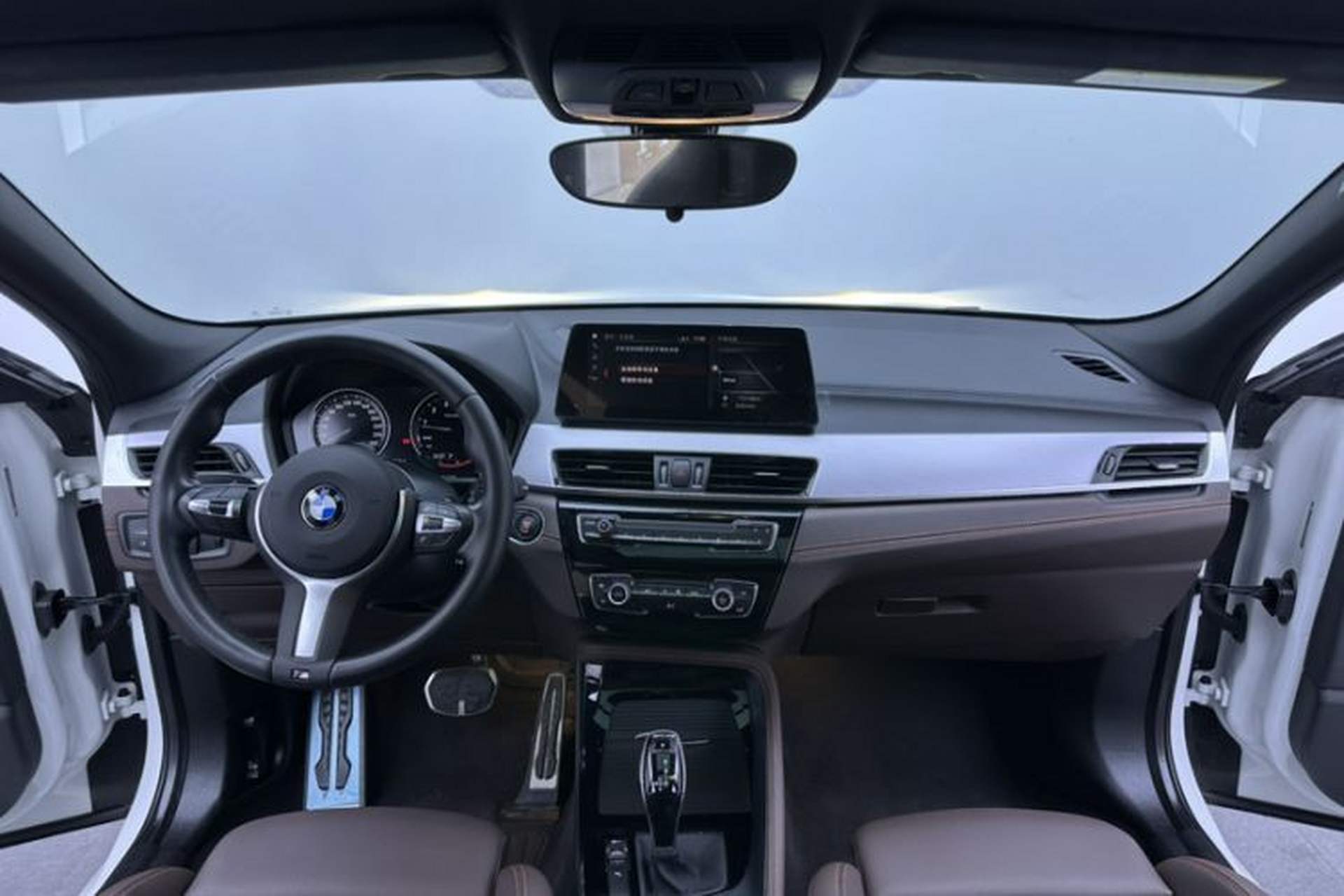 Used BMW X2 2021 Restyled sDrive25i Midnight Edition Interior 10