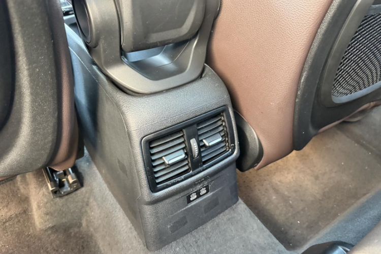 Used BMW X2 2021 Restyled sDrive25i M Sport Package Interior 11
